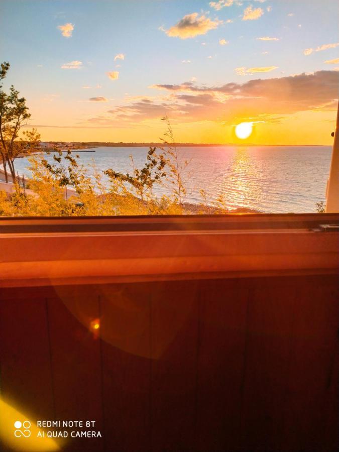 Apartman Joy Nin Exteriör bild
