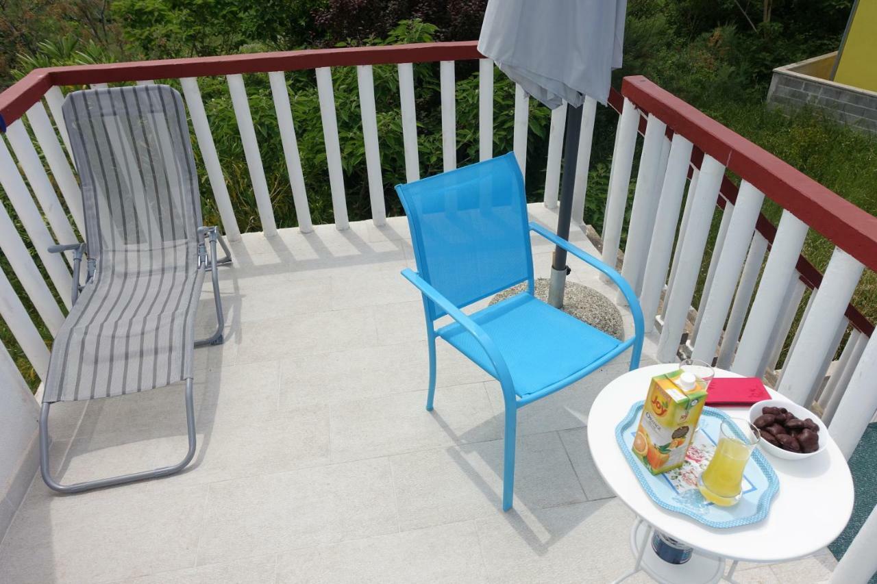Apartman Joy Nin Exteriör bild